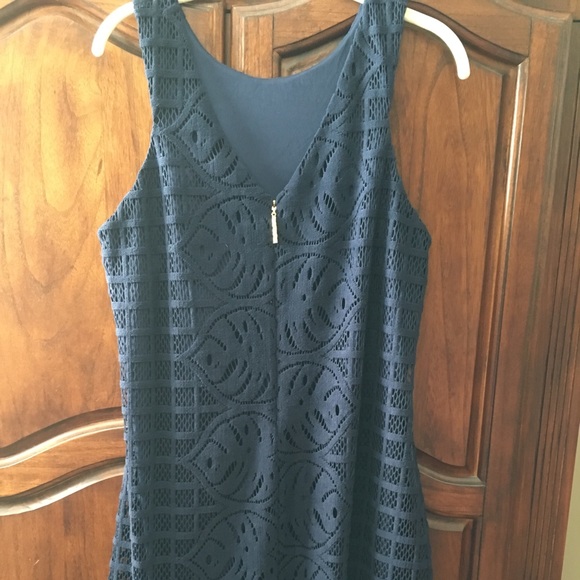 NWOT  lilly Pulitzer mango shift size large. Beautiful lace dress! - Picture 3 of 4